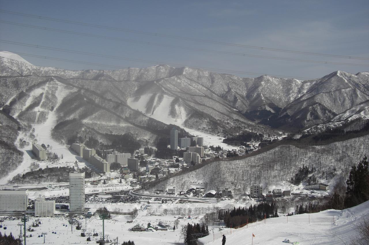 Naeba Mikuniso Kusatsu (Gunma) Bagian luar foto